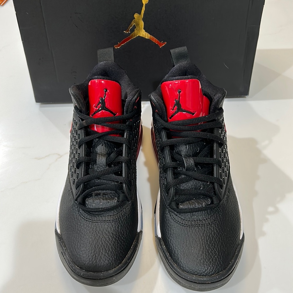 Jordan Maxim 200 (GS)
